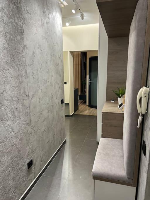 Ath Modern Homes - Luxury Apartment In The City Center Iasi Exterior foto